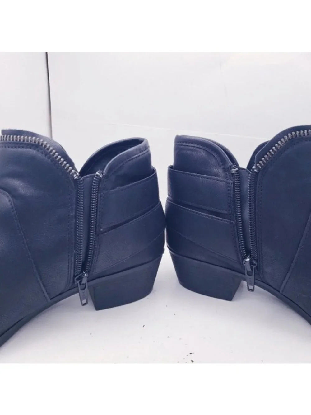 American Rag Aedee Black Faux Leather Buckle Zipper Ankle Boots Women's Size 6.5